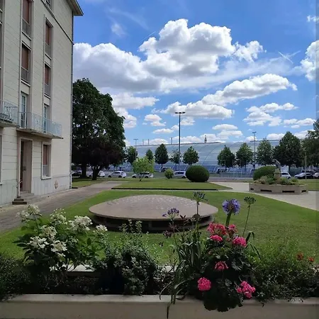 Centre